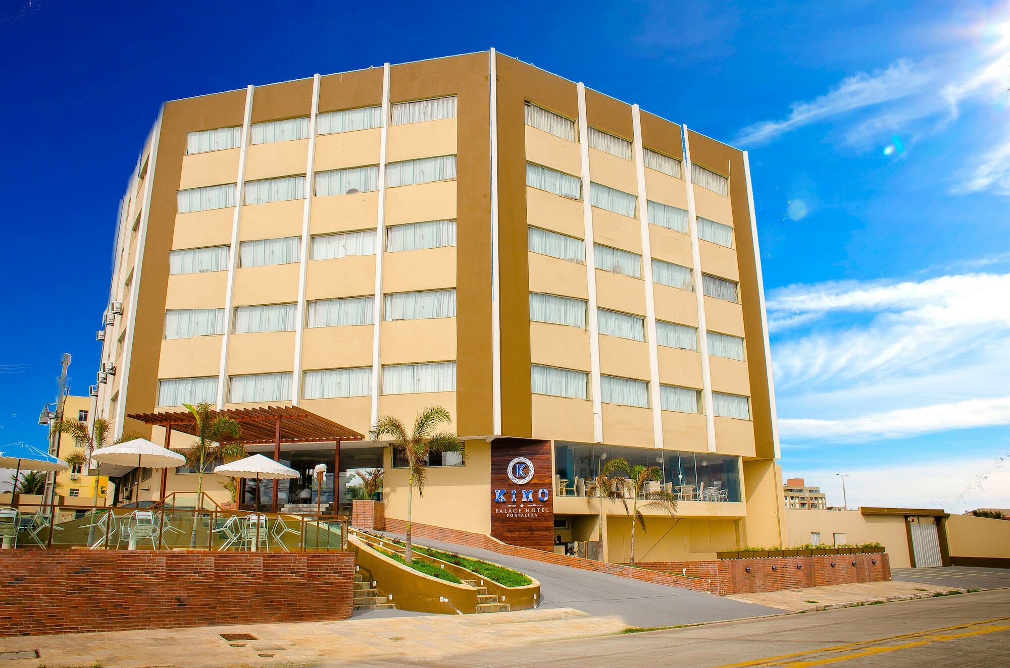 Hotel Ashisha 2*
