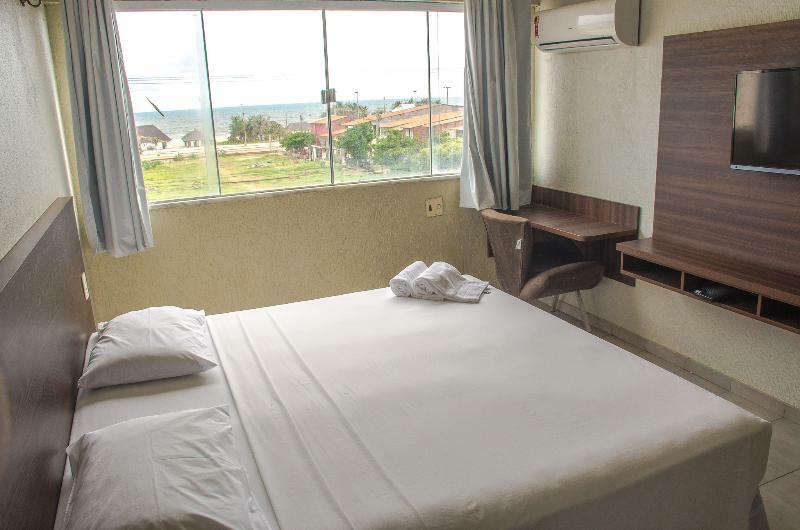 Hotel Ashisha 2*